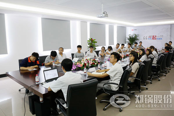 �������ֶ���Ա��������ѵ 