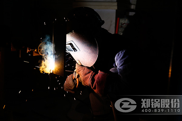 ֣��í���������澺��