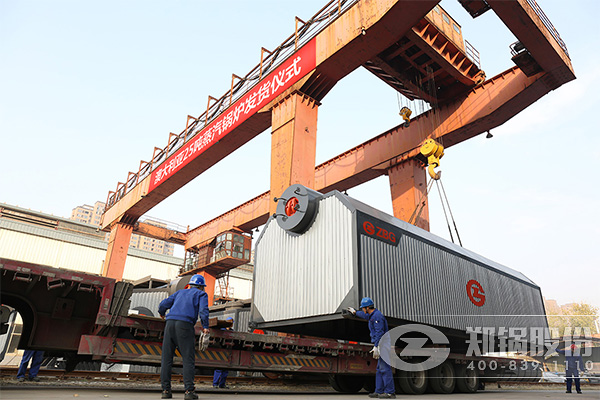 ֣������ǿ�ƽ�פ�Ĵ������г�