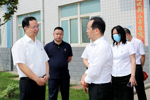 ֣����ί��ί���м�ί��Ƕ��¾�һ��ݰ��֣������ָ������