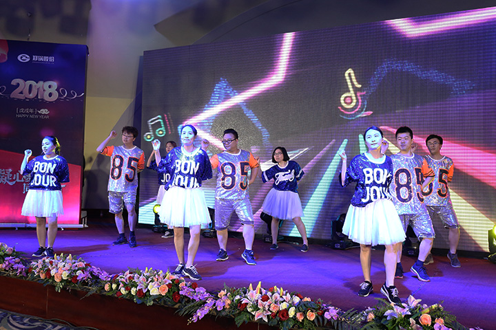 ���λᡤJ9-�ٷ���վ|������Ϸ��һƷ��